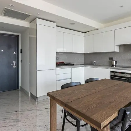 Gorgeous Modern 1bd Terrace Condopoolviews! #233 * Istanbul