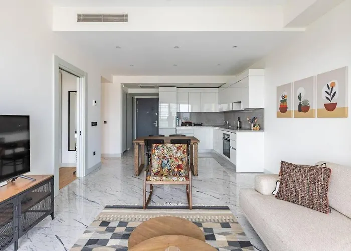 Gorgeous Modern 1bd Terrace Condopoolviews! #233 Istanbul