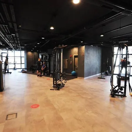 Gorgeous Modern 1bd Terrace Condopoolviews! #233