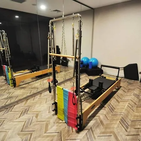 Gorgeous Modern 1bd Terrace Condopoolviews! #233 * Стамбул