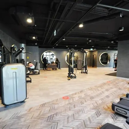 Gorgeous Modern 1bd Terrace Condopoolviews! #233