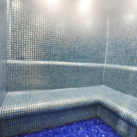 Апартаменты Gorgeous Modern 1bd Terrace Condopoolviews! #233 Стамбул